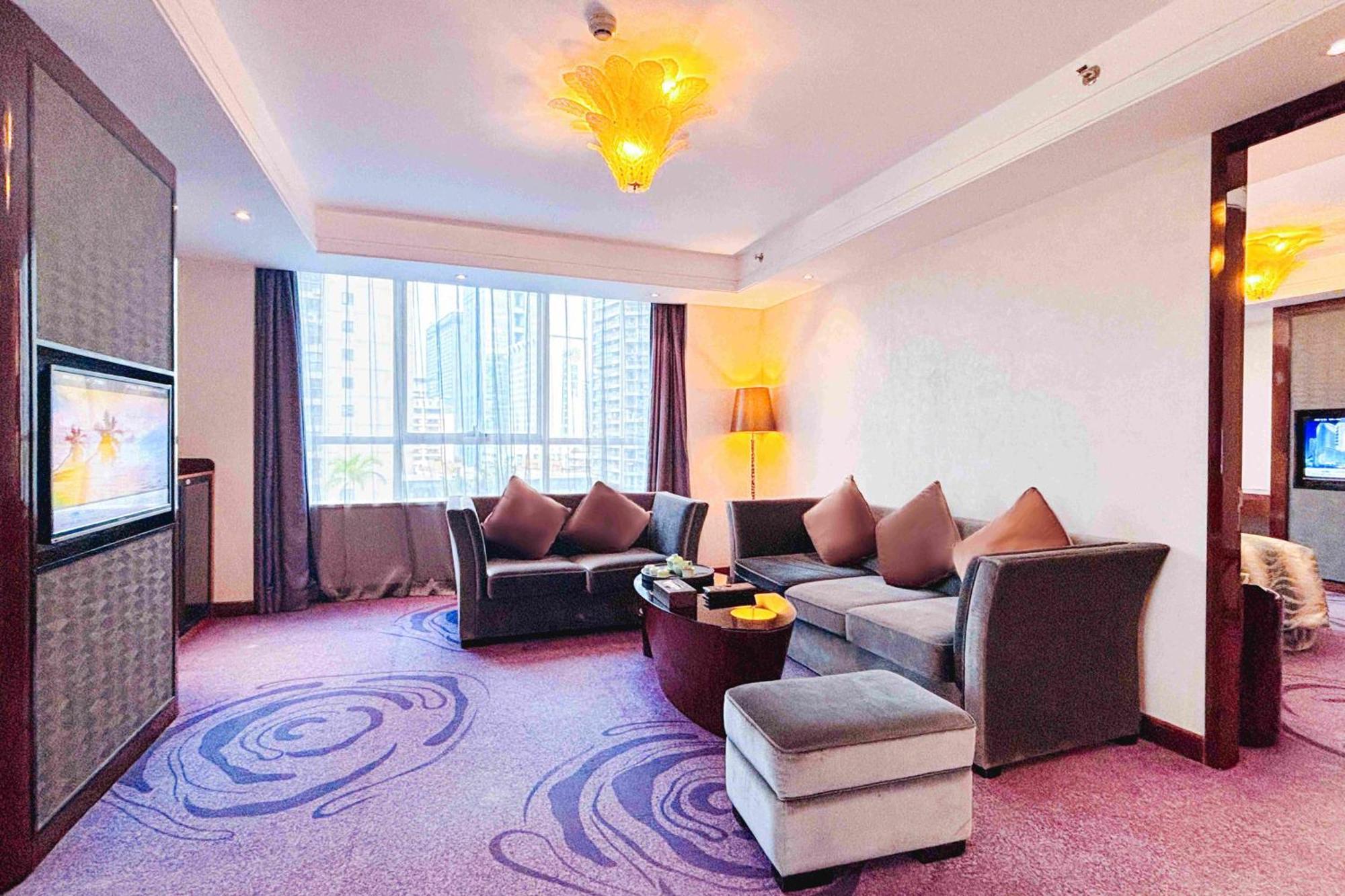 Sentosa Hotel Shenzhen Feicui Branch, Enjoy Tropical Swimming Pools And High-Class Fitness Club ภายนอก รูปภาพ