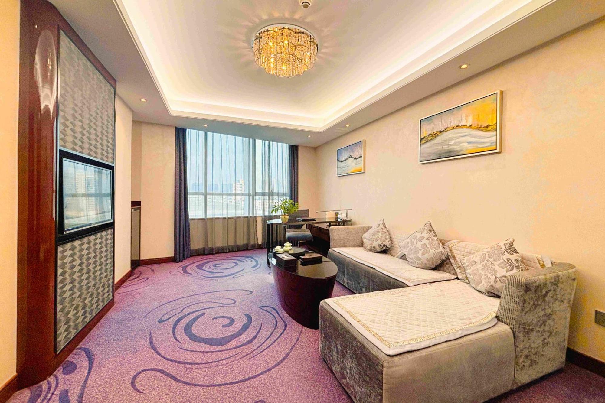Sentosa Hotel Shenzhen Feicui Branch, Enjoy Tropical Swimming Pools And High-Class Fitness Club ภายนอก รูปภาพ