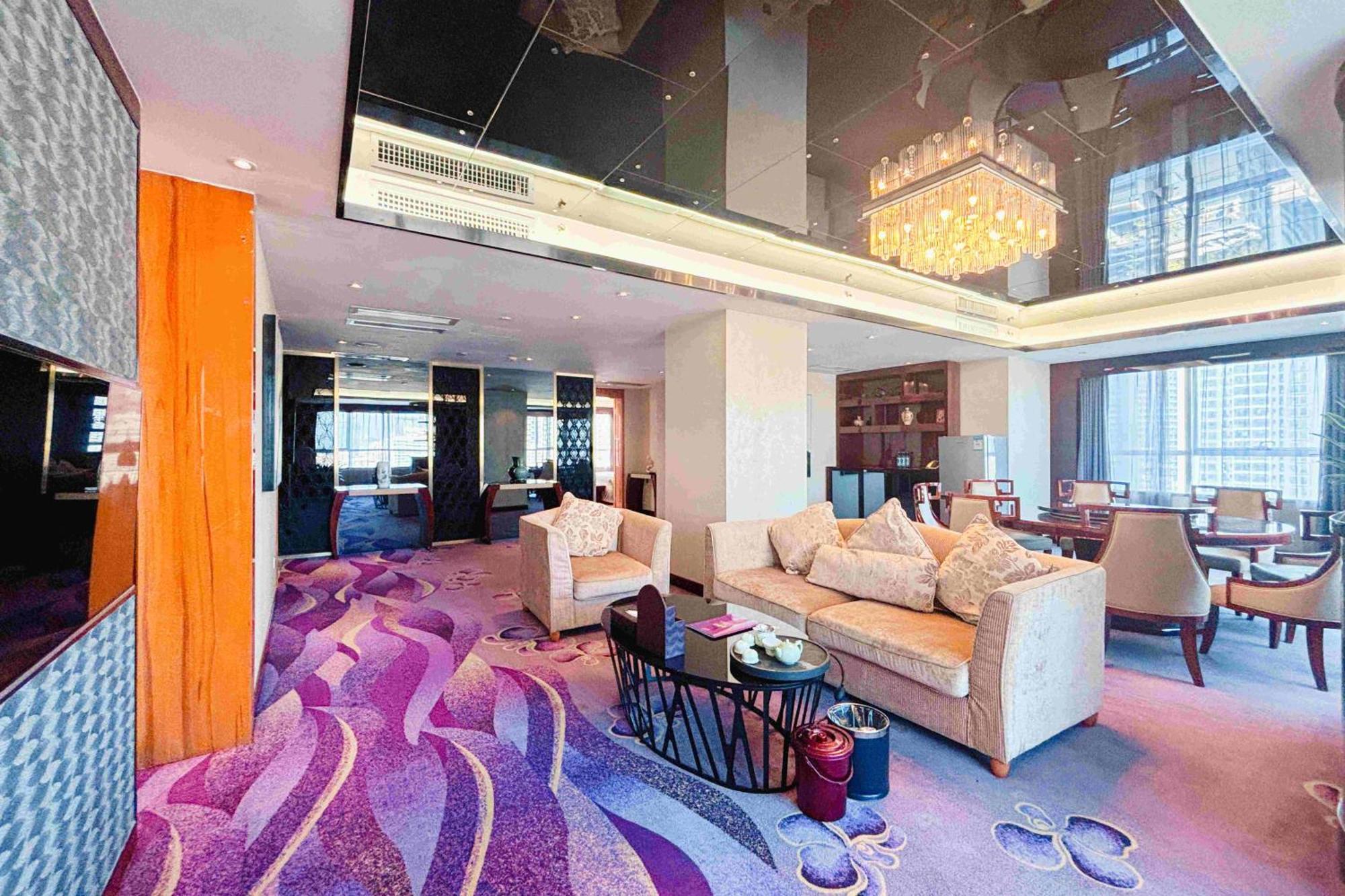Sentosa Hotel Shenzhen Feicui Branch, Enjoy Tropical Swimming Pools And High-Class Fitness Club ภายนอก รูปภาพ