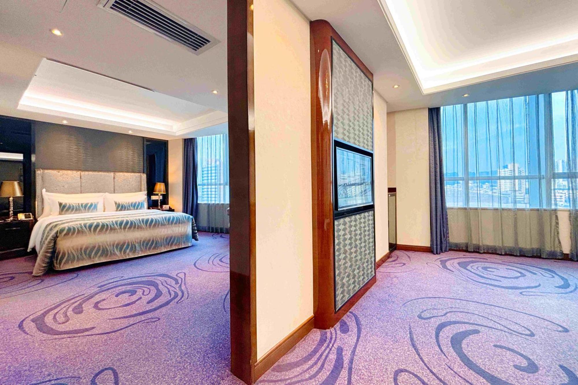 Sentosa Hotel Shenzhen Feicui Branch, Enjoy Tropical Swimming Pools And High-Class Fitness Club ภายนอก รูปภาพ